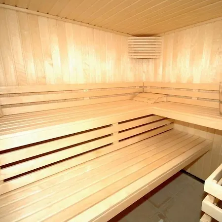 Les Demeures De La Massane Residencia